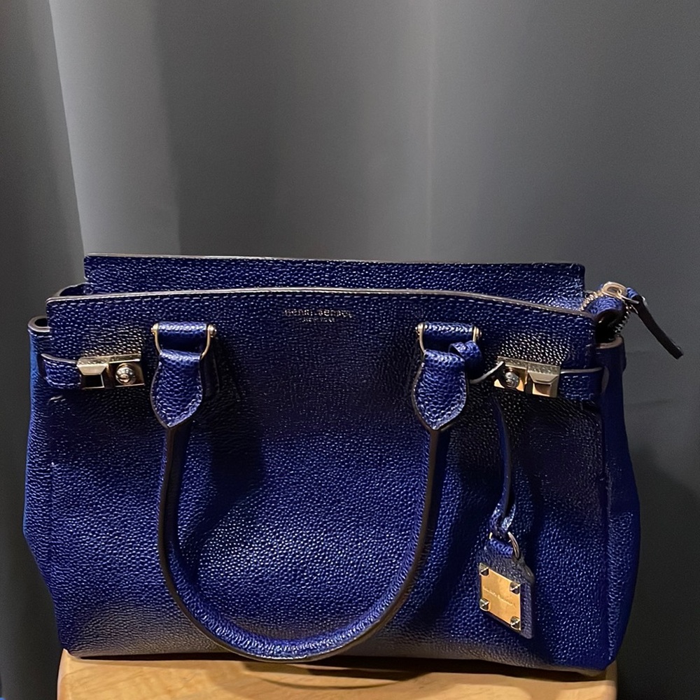 Carlyle satchel-caviar bag